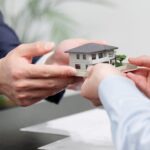 相続した不動産を売却するには？必要な手続きと流れをわかりやすく解説